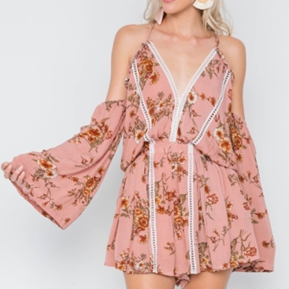 Trend Setter Diva Boutique Pants - BOHO STYLE BELL SLEEVE ROMPER